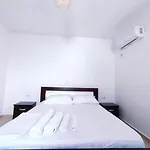 Sandy Apartments